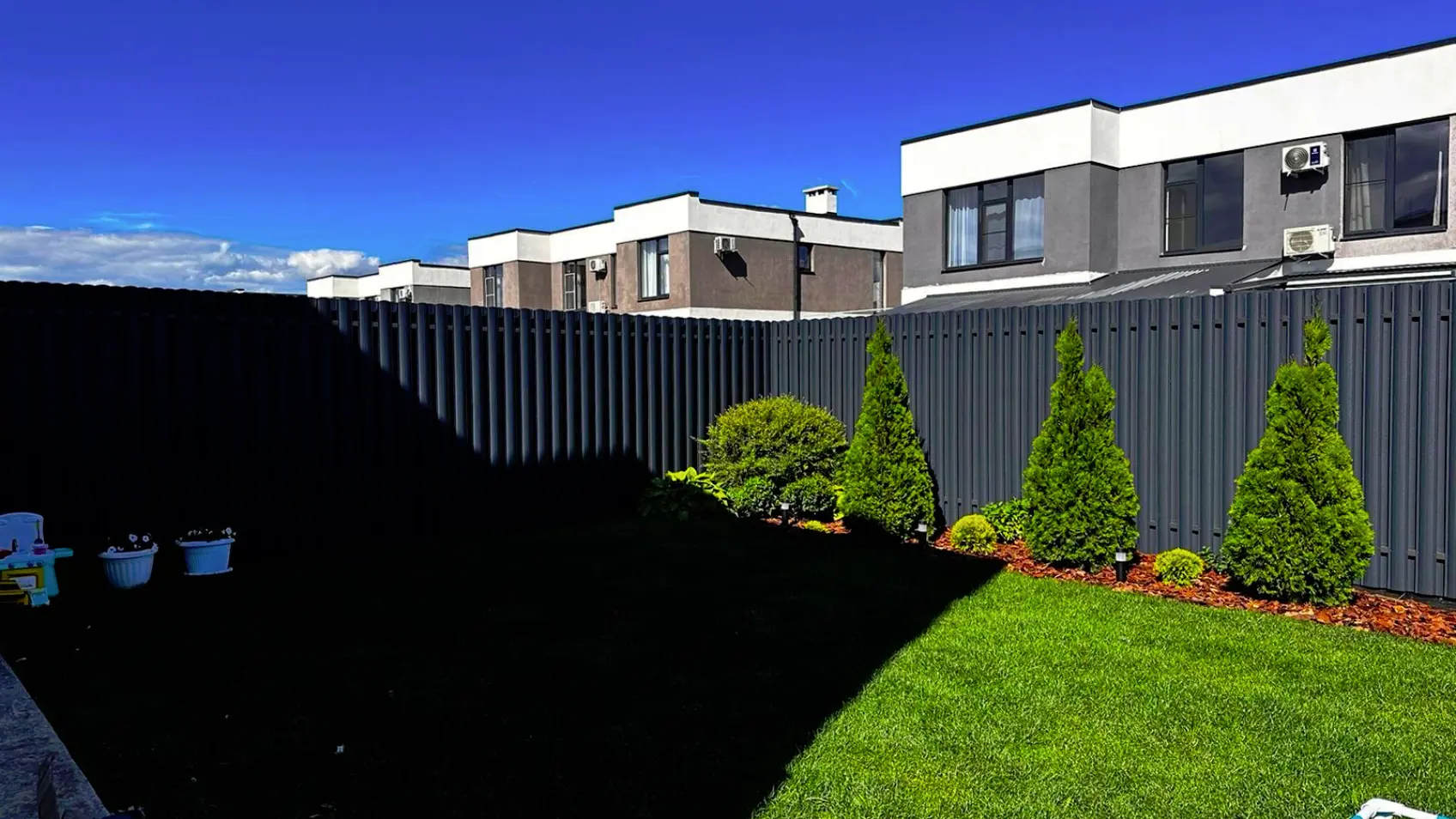 Фото 4 Штакетник Фигурный RAL7024 МАТТЕ Серый Графит матовый двусторонний