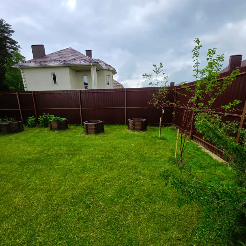 Фото 3 Grass Fence декор внутренней стороны забора из профлиста